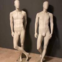 Giocattoli manichini negozio