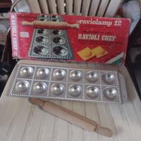 Stampo x ravioli vari tipi di stoviglie x la casa