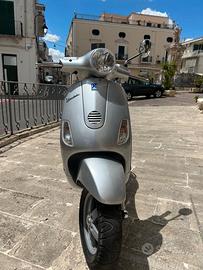 Piaggio Vespa Lx 150