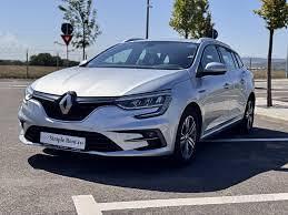 Splendida Renault "Megane" station.