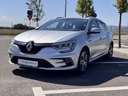 Splendida Renault "Megane" station.