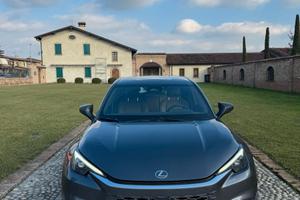 Lexus lbx