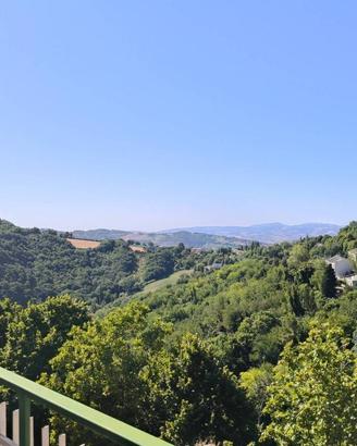 Appartamento di 193 m² con 5 locali a Montefiore C
