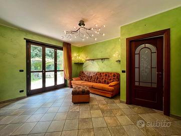 4 LOCALI A LANZO TORINESE