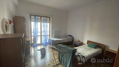 Via tychy 17, stanza doppia o singola