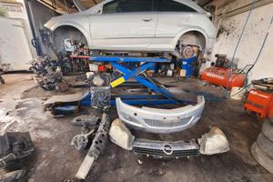RICAMBI OPEL ASTRA K CORSA MERIVA VIVARO INSIGNIA