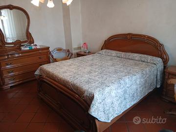 CAMERA COMPLETA IN NOCE