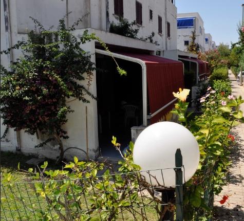 Bilocale a le castella (kr)