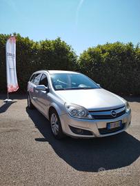 Opel Astra 1.8 16V VVT Station Wagon Cosmo GPL