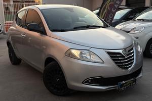 Lancia Ypsilon 1.2 69 CV 5 porte S&S Platinum GPL