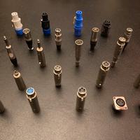 Connettori: Powercon, Speakon, Xlr3, Xlr5, Jack