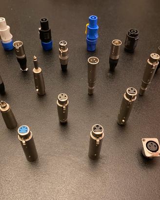 Connettori: Powercon, Speakon, Xlr3, Xlr5, Jack