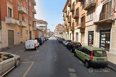 VIA CAPUA CAMPIDOGLIO TRILOCALE NUOVO ARREDATO