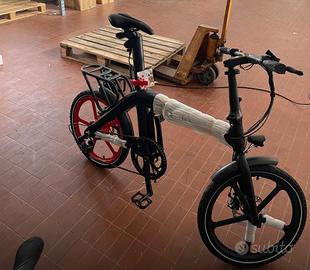 E- bike the one 250w batteria 36v 360 wh elettrica