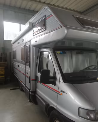 camper Arca Superamerica 440