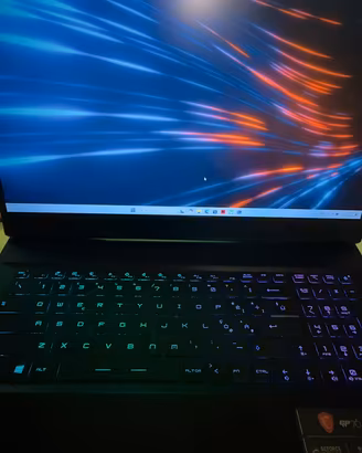 MSI GP76 Leopard 10UE