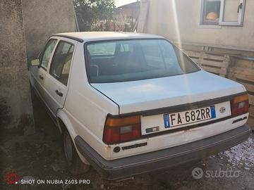 Volkswagen Jetta  1987  rimasta ferma da 9 anni