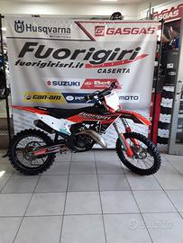 MOTO KTM 125