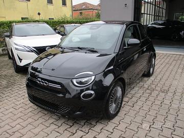 Fiat 500 1.0 hybrid Icon Business CarPlay/CAMERA/S