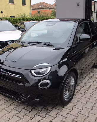 Fiat 500 1.0 hybrid Icon Business CarPlay/CAMERA/S
