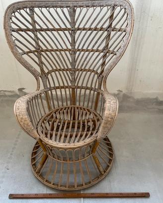 Poltrona peacock in rattan, stile anni 70