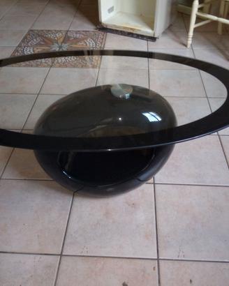 Tavolino in vetro ovale