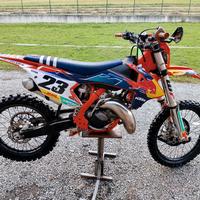 KTM 125
