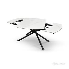 Nuovi tavoli ceramici allungabili da fabbrica