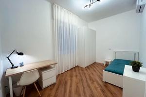 Stanza singola arredata a Udine M2