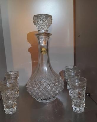 caraffa in cristallo con 5 bicchieri