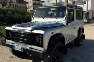Defender  90