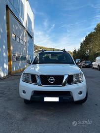 Nissan Navara anno 2011