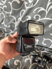 Flash Nikon Speedlight SB-700