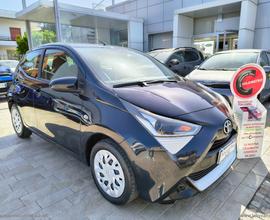 TOYOTA Aygo Connect 1.0 VVT-i 72CV 5p.x-bus.MMT
