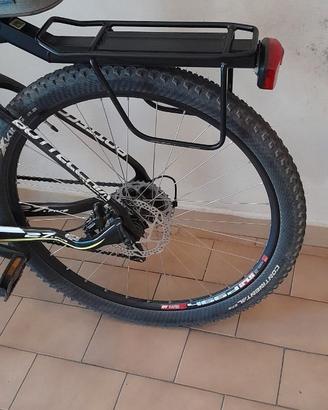 PORTA BORSE E BORSE PER BICICLETTA