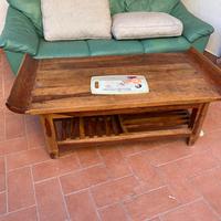 Tavolo legno per giardino