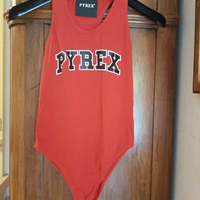 Body Pyrex rosso. Tg S