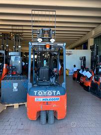 Vendo Carrello elevatore Toyota
