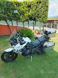 Triumph tiger 800 XRT