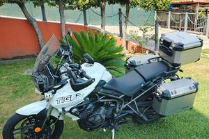 Triumph tiger 800 XRT
