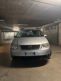 Volkswagen Touran 2004