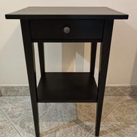 Comodino Ikea Hemnes