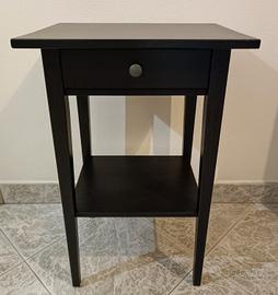 Comodino Ikea Hemnes