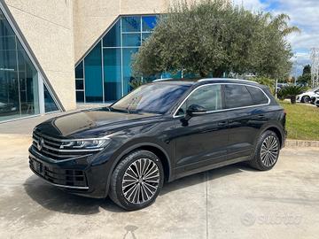 Volkswagen Touareg 3.0 V6 TSI eHybrid Elegance SCO