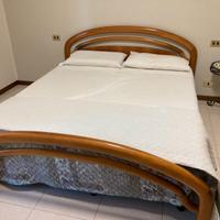 Letto matrimoniale