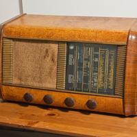 RADIO MINERVA 505/4 RADIO D'EPOCA A VALVOLE.