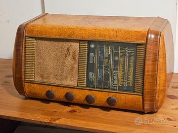RADIO MINERVA 505/4 RADIO D'EPOCA A VALVOLE.