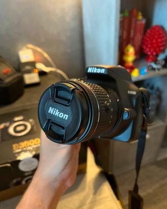 NIKON D3500