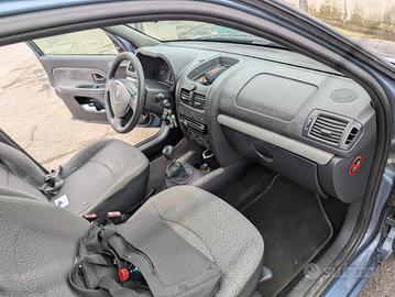 Renault Clio Storia 1.2 GPL 2007