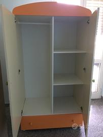 Cameretta bambino neonato con lettino fasciatoio e